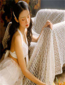 背叛丈夫的女社长的代价
