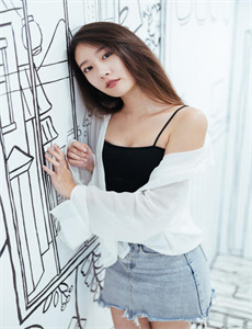 国产美女人人人妻-自拍区偷拍亚图片小说